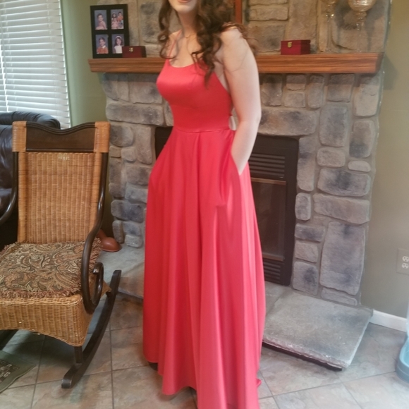 ¹Prom Dress - Picture 2 of 3